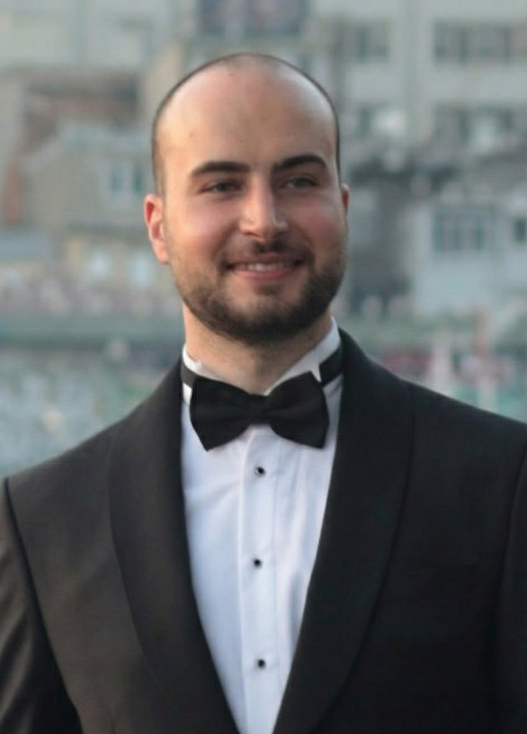 Esad M. Akar